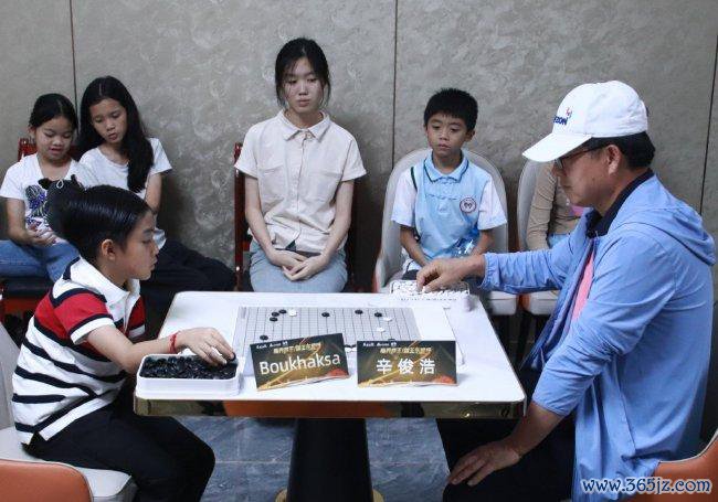 图 8：异日棋手的萌芽